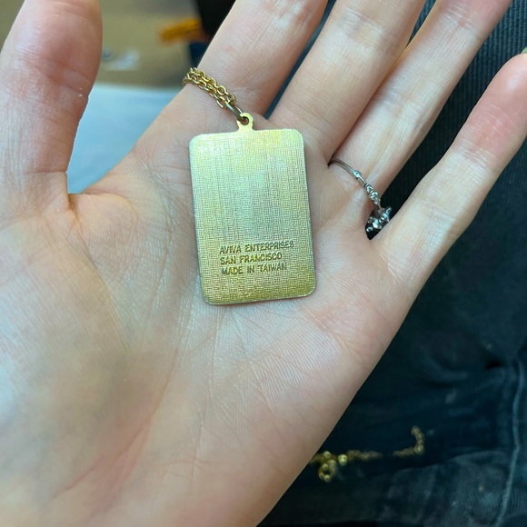 Vintage 1958 Snoopy Ski Bum Necklace Gold Colour - Picture 4 of 7